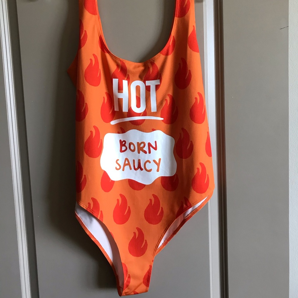 Saucy Body Suit NWT - Picture 3 of 5